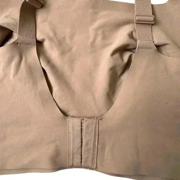 Skims Naked Scoop Bralette - Picture 5 of 5